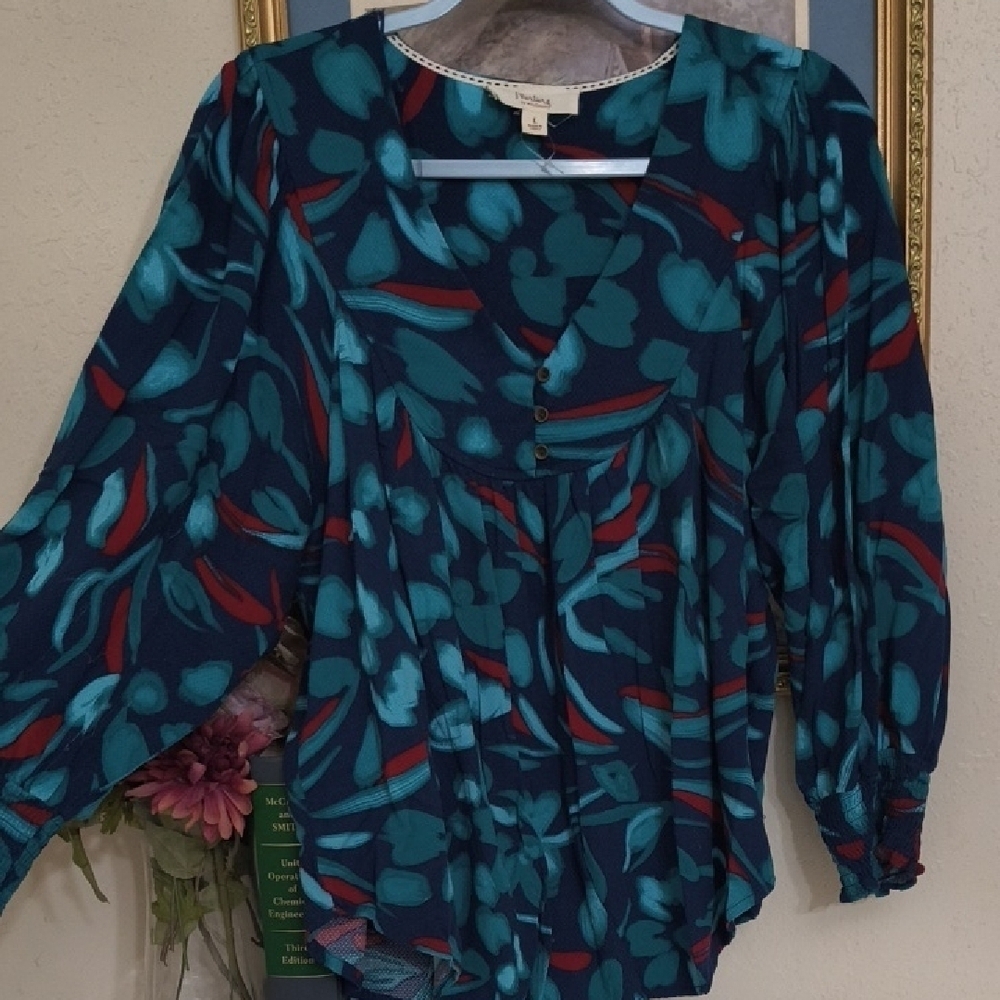 Teal and Red Floral Women's Blouse - Picture 9 of 14